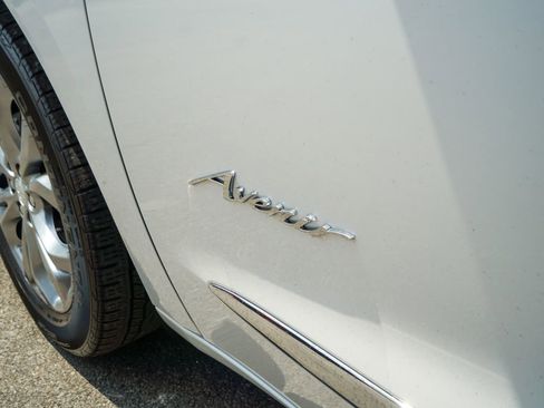 Used 2021 Buick Enclave Avenir w/ Avenir Technology Package image 3