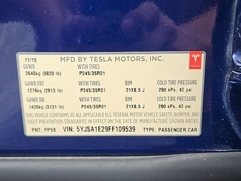 Used 2015 Tesla Model S 85D image 26
