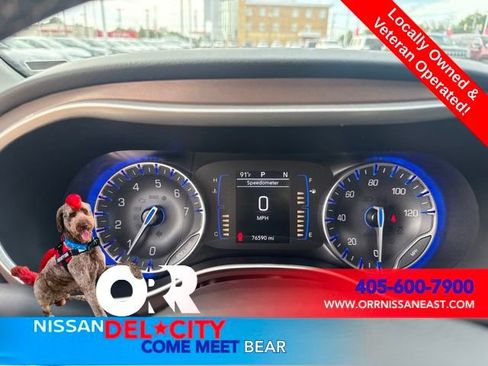 Used 2023 Chrysler Voyager LX FWD image 21