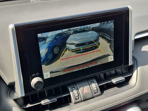 Certified 2025 Toyota RAV4 XLE Premium FWD image 20