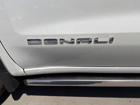 Used 2025 GMC Sierra 1500 Denali Ultimate image 45