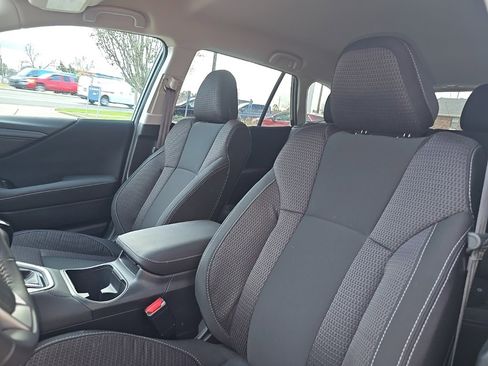 Certified 2025 Subaru Outback Premium image 30
