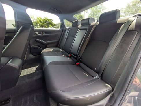 Used 2025 Honda Civic Sport image 12
