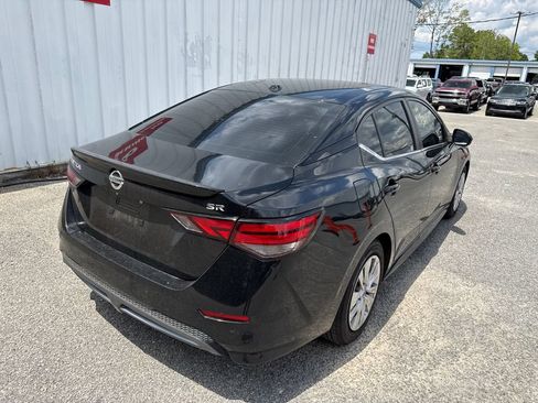 Used 2021 Nissan Sentra SR FWD image 8