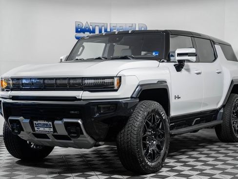 Used 2024 GMC Hummer EV 2X image 3