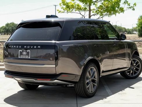 New 2026 Land Rover Range Rover SE AWD/4WD image 11