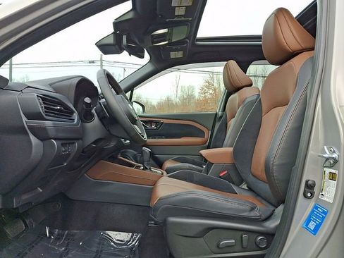 Used 2025 Subaru Forester Touring image 14