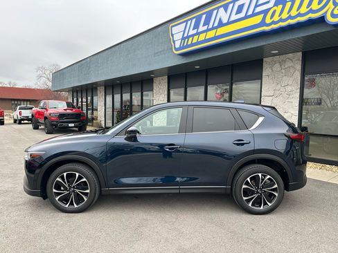 Used 2023 MAZDA CX-5 AWD 2.5 S w/ Premium Plus Pkg image 4