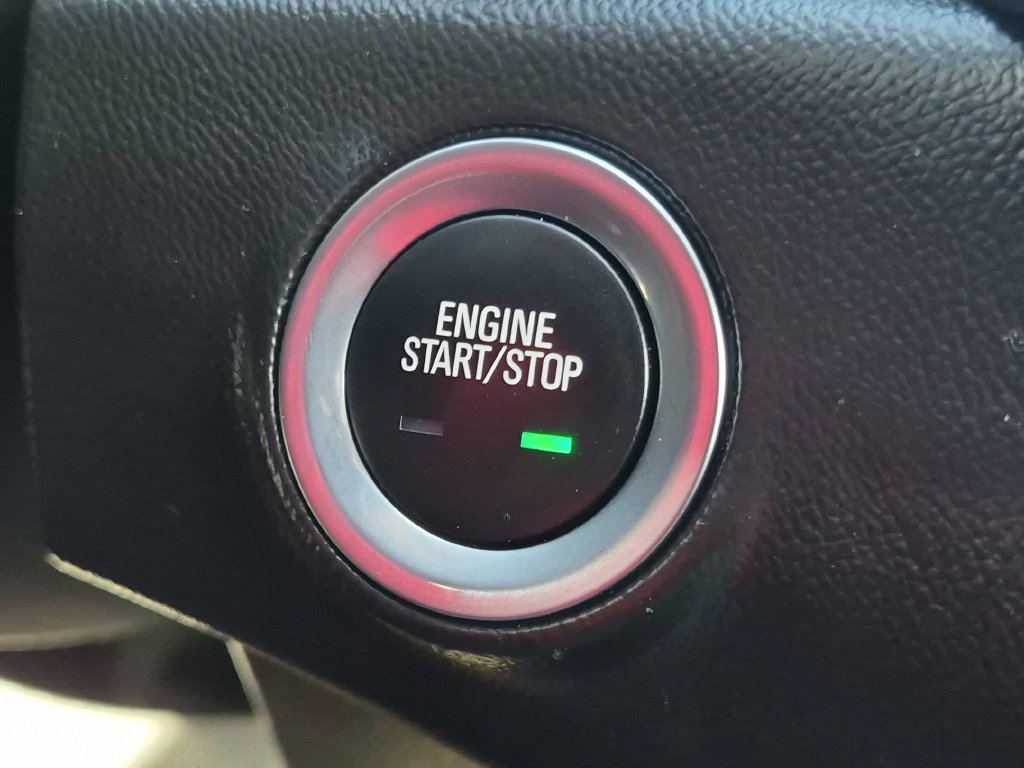 Used 2019 GMC Terrain SLE w/ Driver Convenience Package AWD/4WD image 29