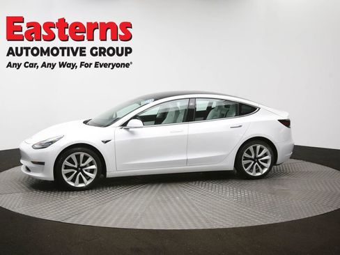 Used 2019 Tesla Model 3 Standard Range image 55