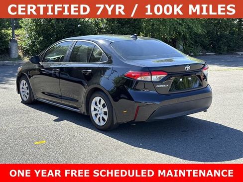 Used 2025 Toyota Corolla LE FWD image 4