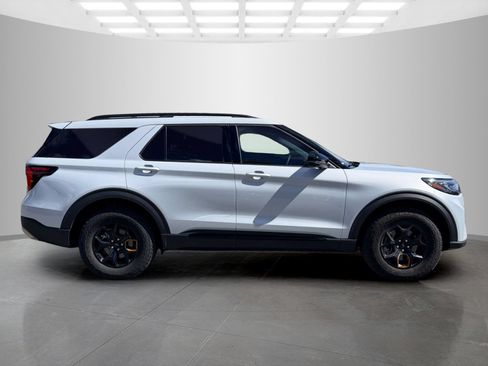Used 2026 Ford Explorer Tremor w/ Tremor Ultimate Package AWD/4WD image 4