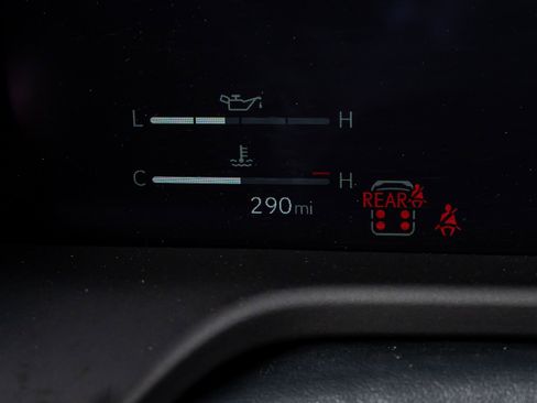 Used 2025 Lexus GX 550 w/ Accessory Package (2T) image 20