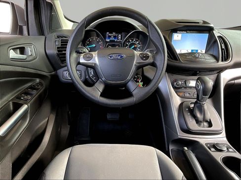 Used 2016 Ford Escape SE w/ Equipment Group 201A AWD/4WD image 8