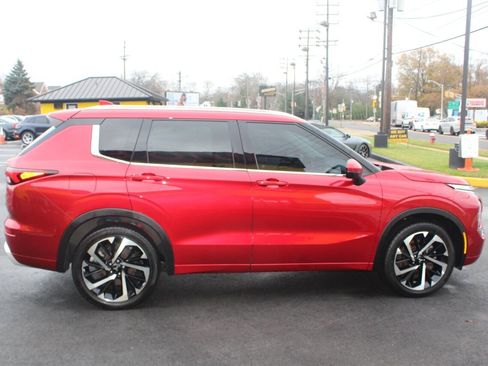 Used 2022 Mitsubishi Outlander SEL image 25