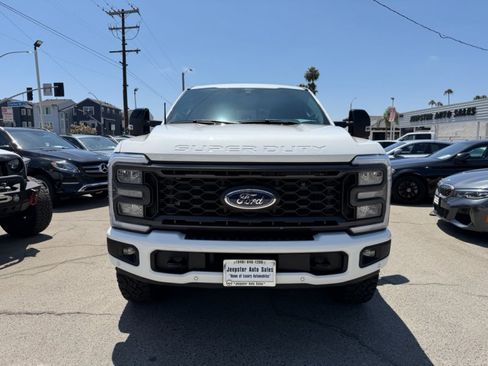 Used 2024 Ford F250 Lariat w/ Lariat Ultimate Package AWD/4WD image 2