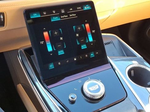 New 2025 Cadillac Escalade IQ Luxury 2 image 10