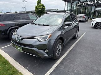 Used 2016 Toyota RAV4 XLE AWD/4WD video 1