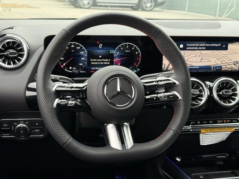 New 2026 Mercedes-Benz GLA 250 4MATIC image 26