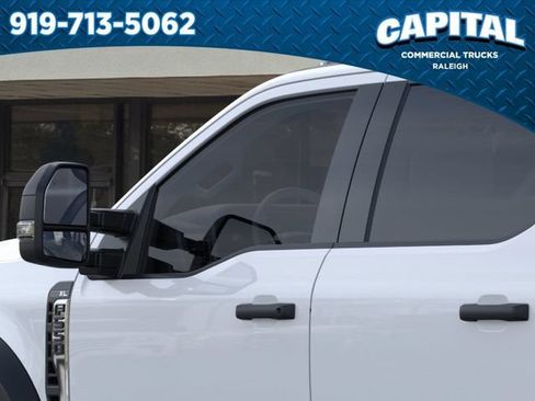 New 2026 Ford F550 4x4 Crew Cab image 22