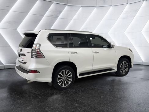 Used 2023 Lexus GX 460 Luxury image 4