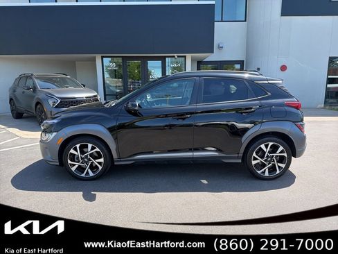 Used 2023 Hyundai Kona Limited AWD/4WD image 2