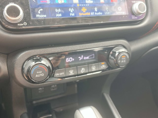 Used 2024 Nissan Kicks SR FWD image 34