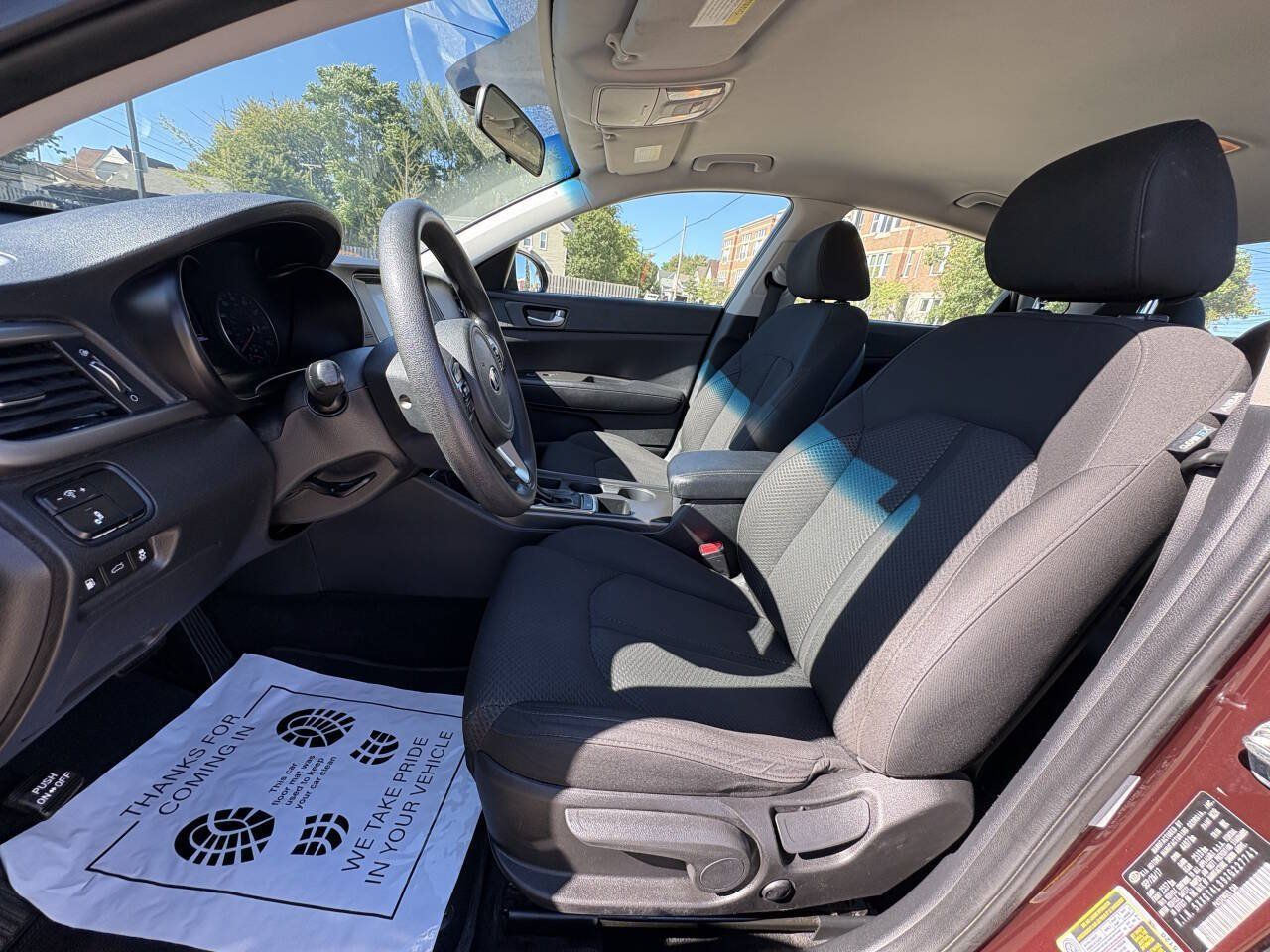 Used 2018 Kia Optima LX FWD image 25