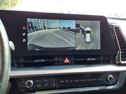 Used 2023 Kia Sportage SX Prestige image 19