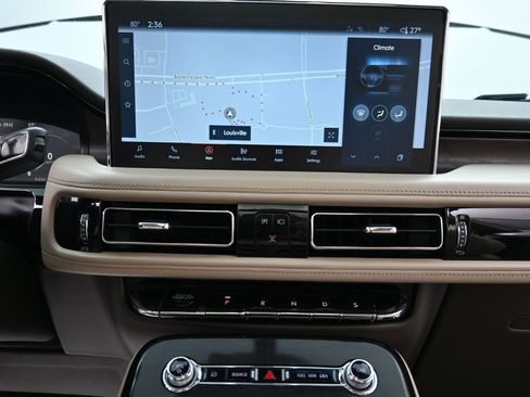 Used 2021 Lincoln Nautilus Reserve w/ Class II Trailer Tow Package image 13