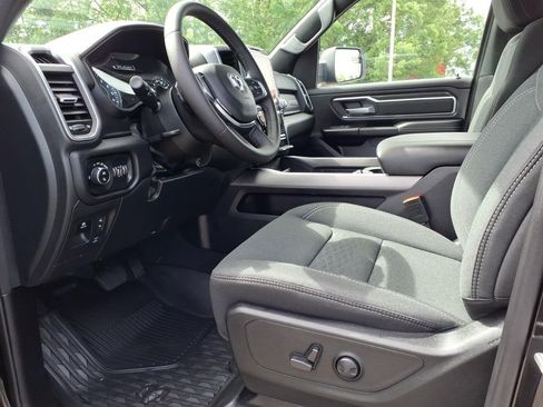 Used 2025 RAM 1500 Big Horn AWD/4WD image 11