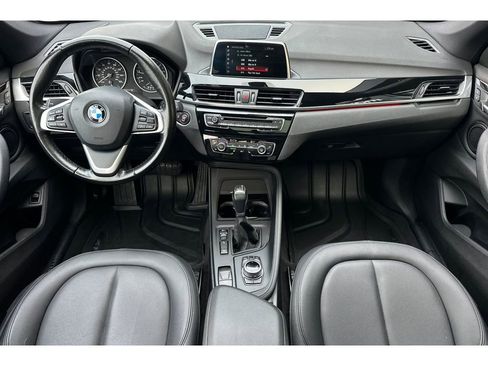 Used 2018 BMW X1 xDrive28i image 15