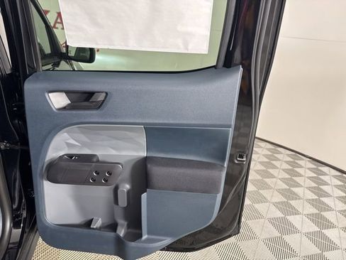 New 2025 Ford Maverick XL image 24