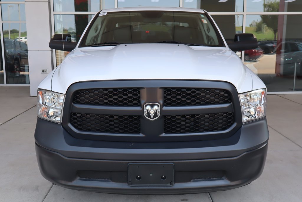 Used 2024 RAM 1500 Tradesman w/ Trailer Tow Group AWD/4WD image 2