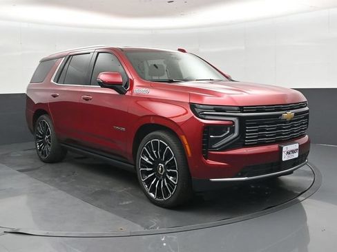 Used 2025 Chevrolet Tahoe High Country AWD/4WD image 1