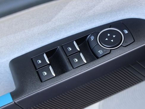 Used 2025 Ford Maverick XLT w/ XLT Luxury Package image 16