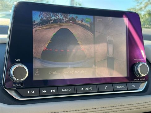 Used 2021 Nissan Rogue SL image 31