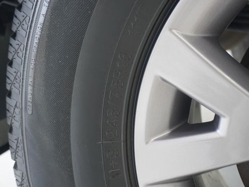 Used 2019 Toyota Tacoma SR5 RWD image 22