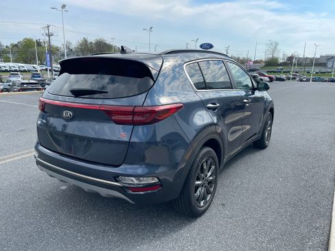 Used 2020 Kia Sportage S w/ S Premium Package image 5