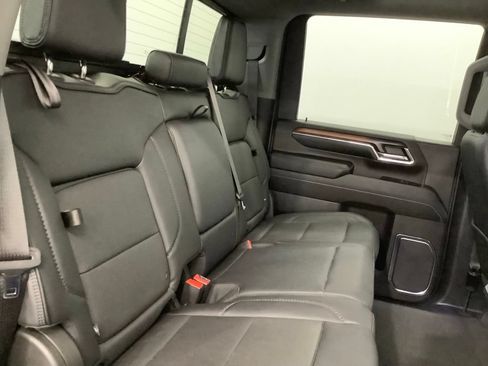 Used 2024 GMC Sierra 2500 Denali w/ Denali Reserve Package AWD/4WD image 38