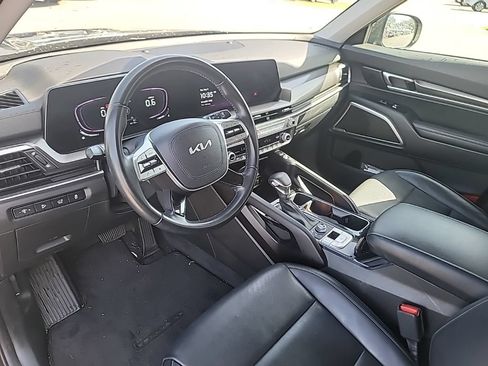 Certified 2025 Kia Telluride S AWD/4WD image 10