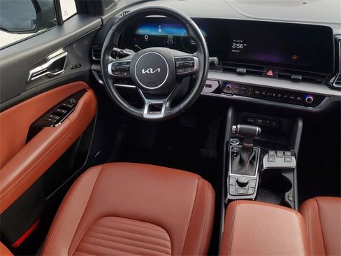 Certified 2023 Kia Sportage SX image 17