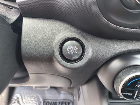 New 2026 Hyundai Venue SEL FWD image 30