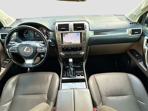 Used 2021 Lexus GX 460 Premium image 16