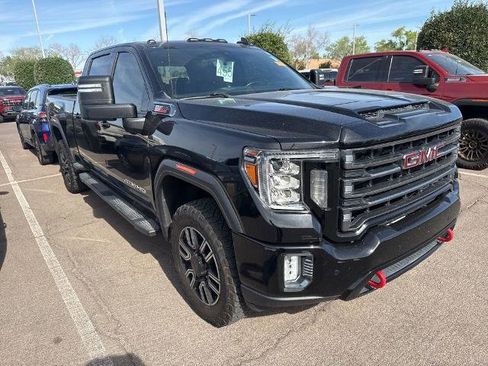 Used 2020 GMC Sierra 2500 AT4 w/ AT4 Premium Package AWD/4WD image 2