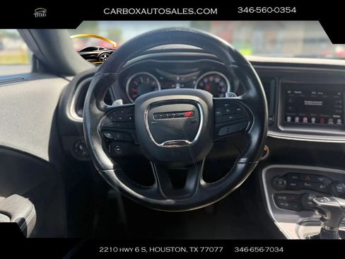 Used 2019 Dodge Challenger GT w/ Driver Convenience Group image 10