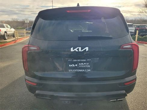 Used 2022 Kia Telluride EX w/ EX Premium Package image 5