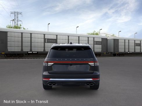 New 2026 Lincoln Aviator Reserve AWD/4WD image 5