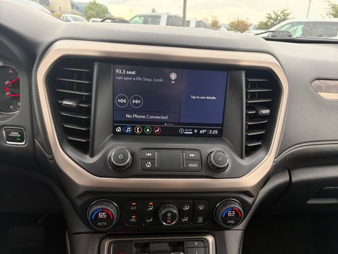 Used 2023 GMC Acadia Denali AWD/4WD image 12