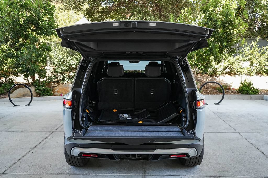 Used 2024 Rivian R1S Adventure Dual AWD/4WD image 24